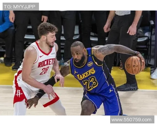 湖人对阵火箭与骑士精彩比赛录像回顾及精彩瞬间分析